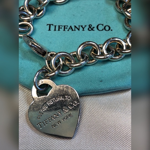Tiffany RTT Heart Tag Bracelet 925 EUC - Picture 2 of 15